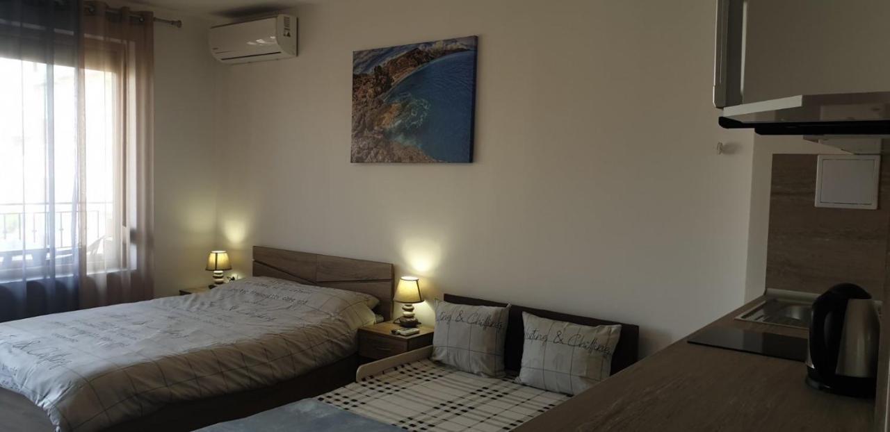 Villa Rossa Apartments Равда Экстерьер фото